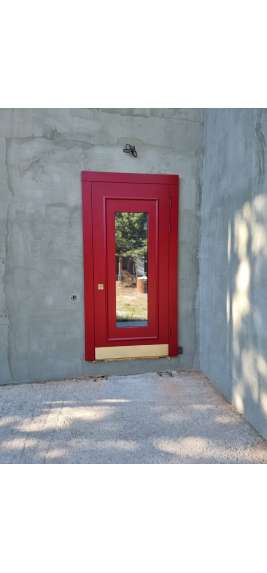 НАШІ РОБОТИ Вхідні двері металеві в квартиру з МДФ накладками